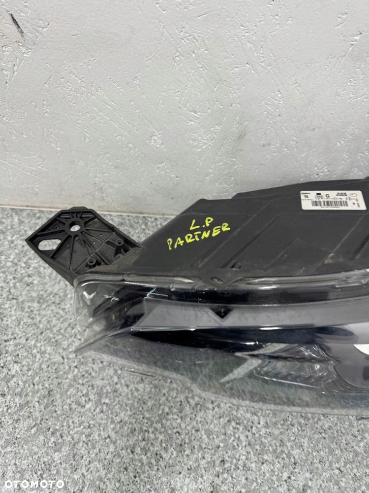 lampa lewy przód partner iv oryginał 90146196 - 4