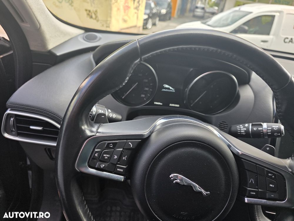 Jaguar F-Pace 20d AWD Aut. Portfolio - 7