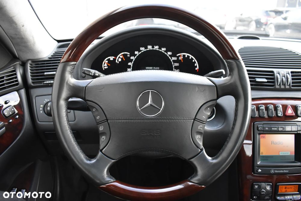 Mercedes-Benz CL - 17