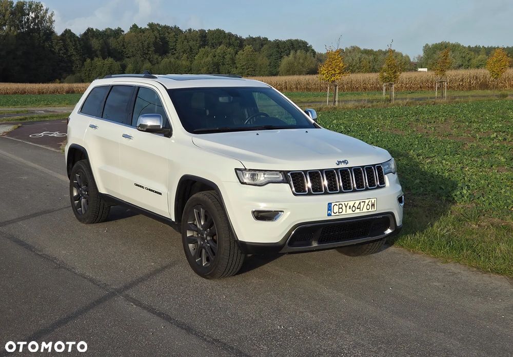 Jeep Grand Cherokee - 10