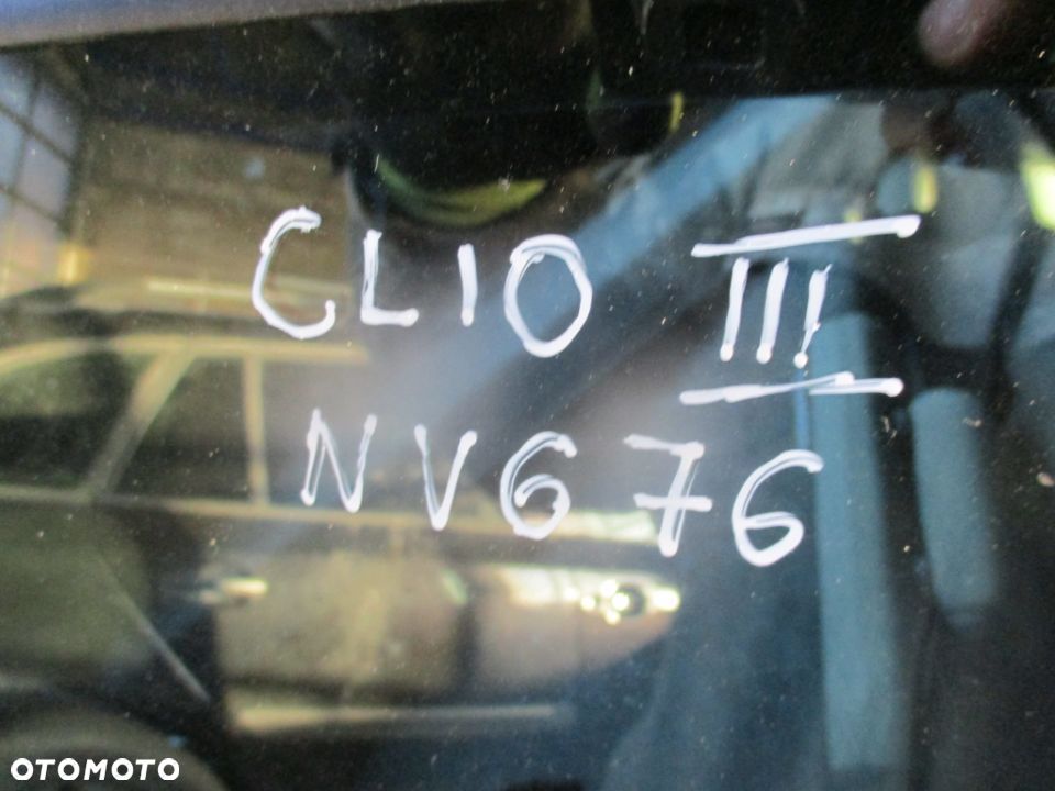 Na części Renault Clio III lift NV676 Silnik Skrzynia Maska Zderzak Drzwi Klapa Szyba - 4