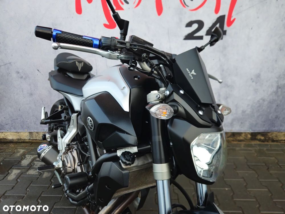 Yamaha MT - 16