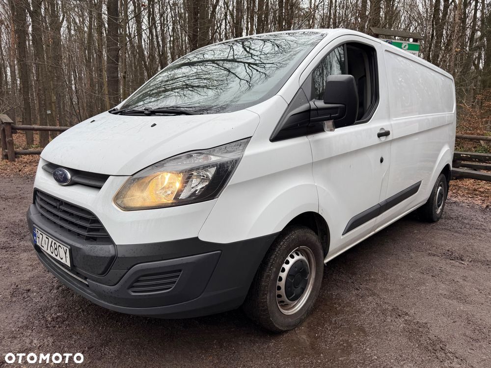 Ford TRANSIT CUSTOM - 5