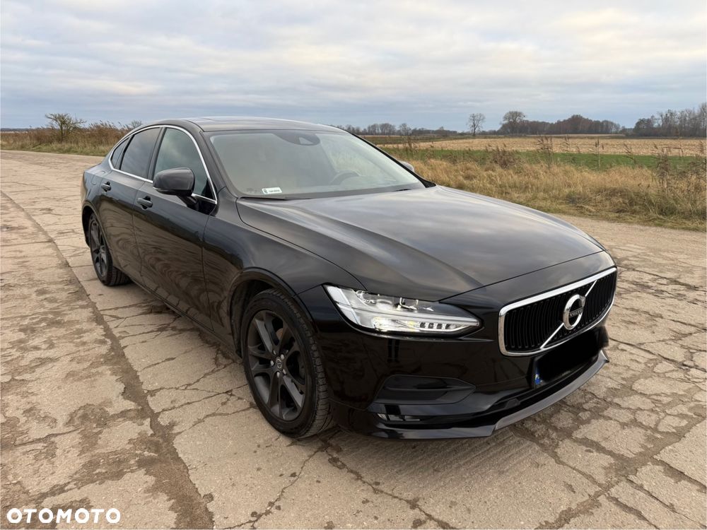 Volvo S90 - 1