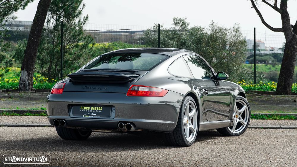 Porsche 911 (997) Carrera S - 12