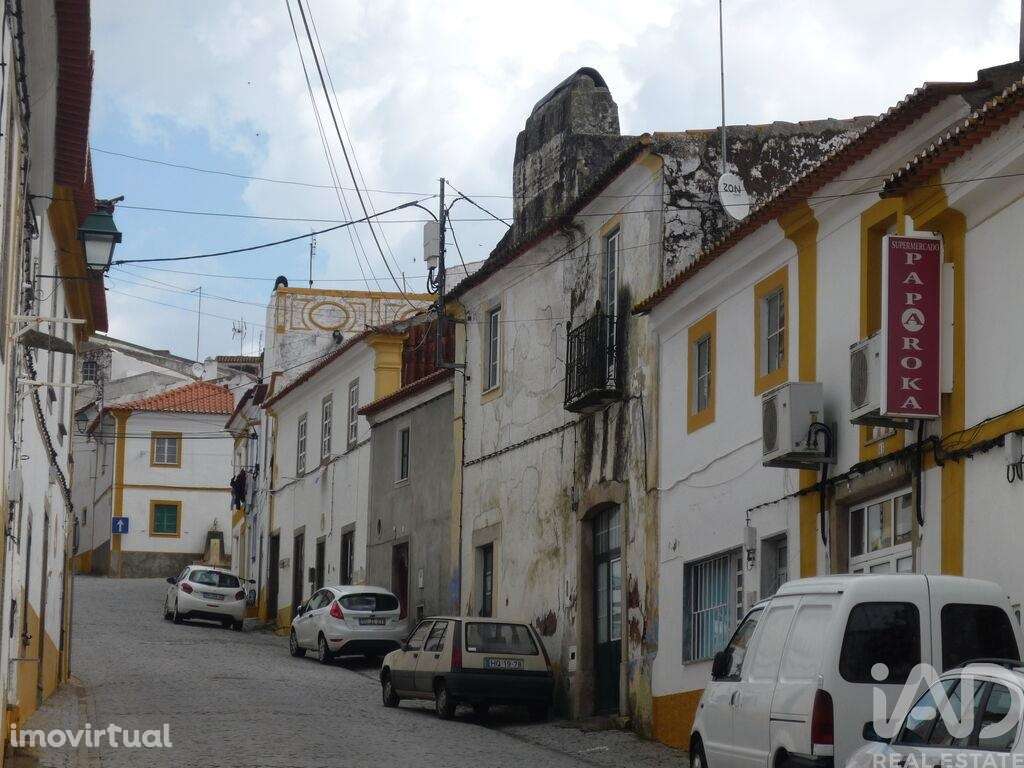 Casa T4 em Cabeço de Vide de 196,00 m2 - Grande imagem: 3/19