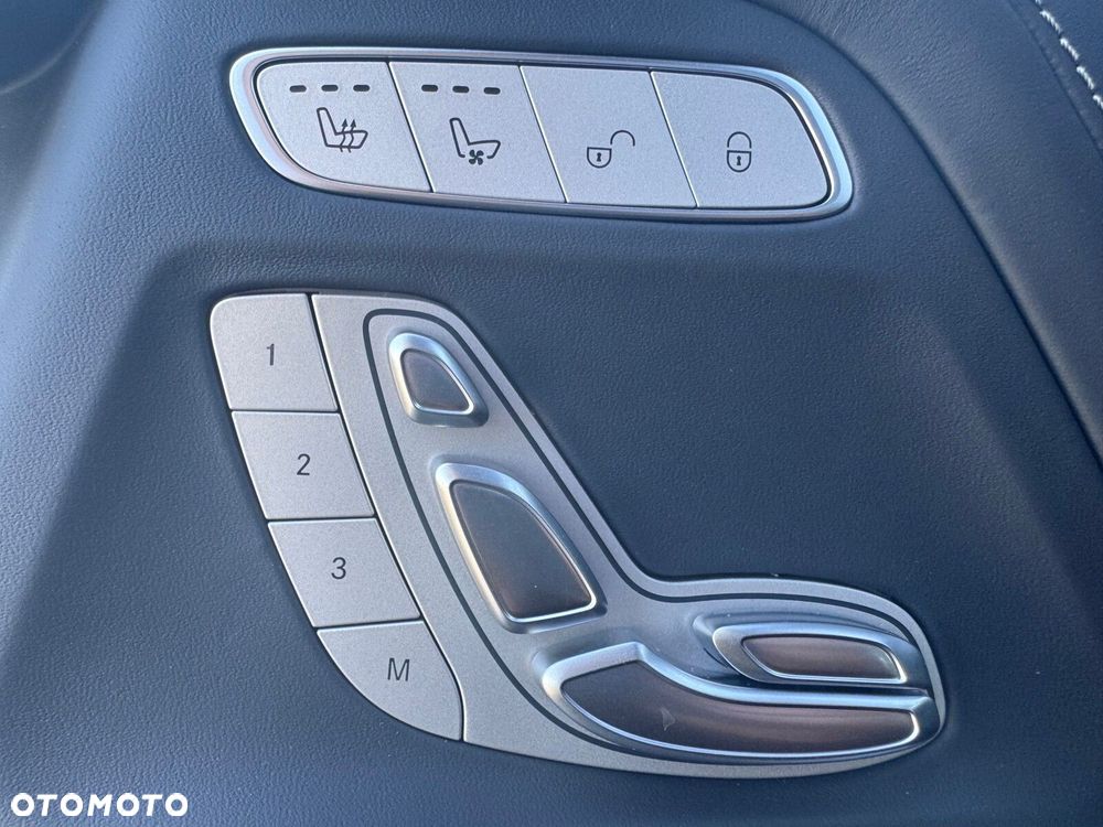 Mercedes-Benz Klasa G AMG 63 - 31