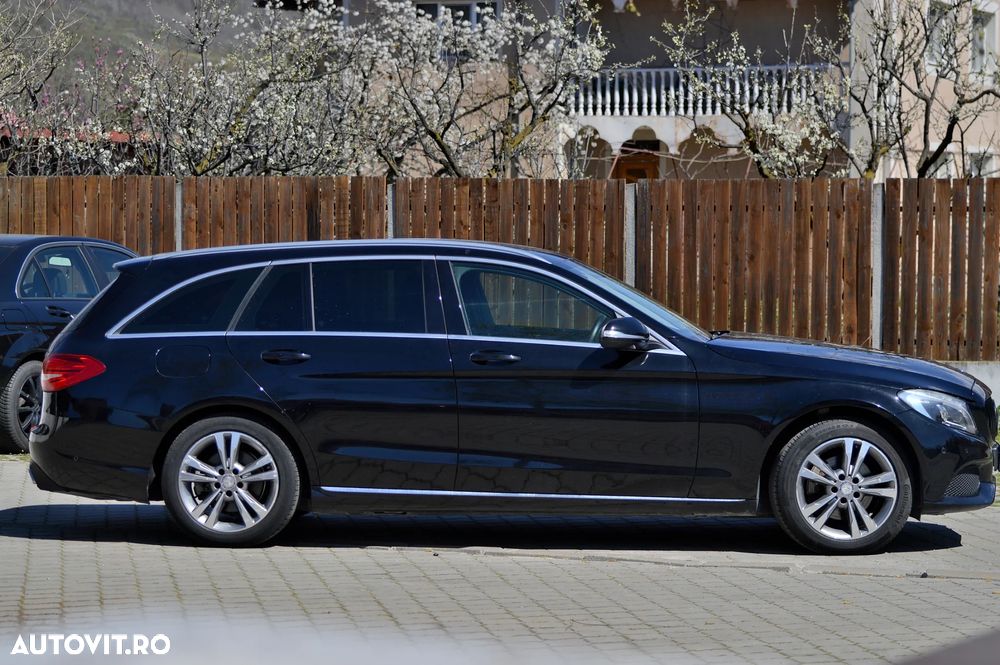 Mercedes-Benz C 220 CDI DPF Automatik Avantgarde - 10