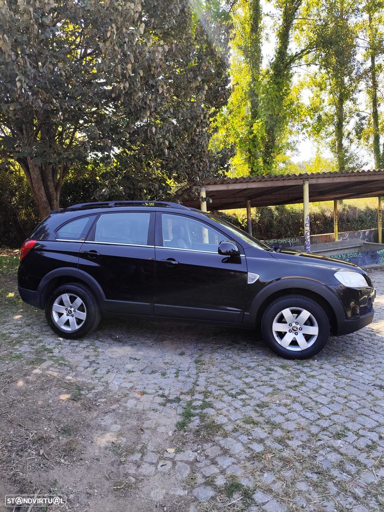 Chevrolet Captiva 2.0 VCDi Seven 7L - 4