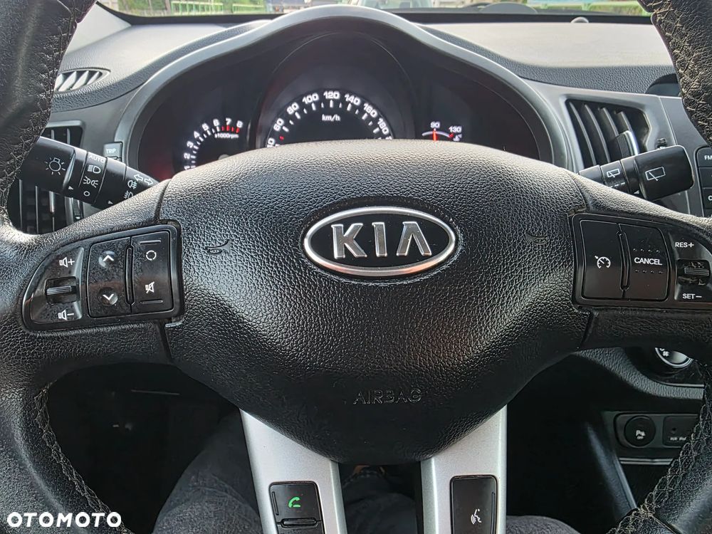 Kia Sportage 2.0 CVVT 4WD Vision - 12