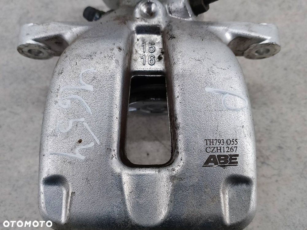ZACISK HAMULCOWY PRAWY TYŁ VW GOLF V TH793 CZH1267 ABE 1.4 TSI - 3