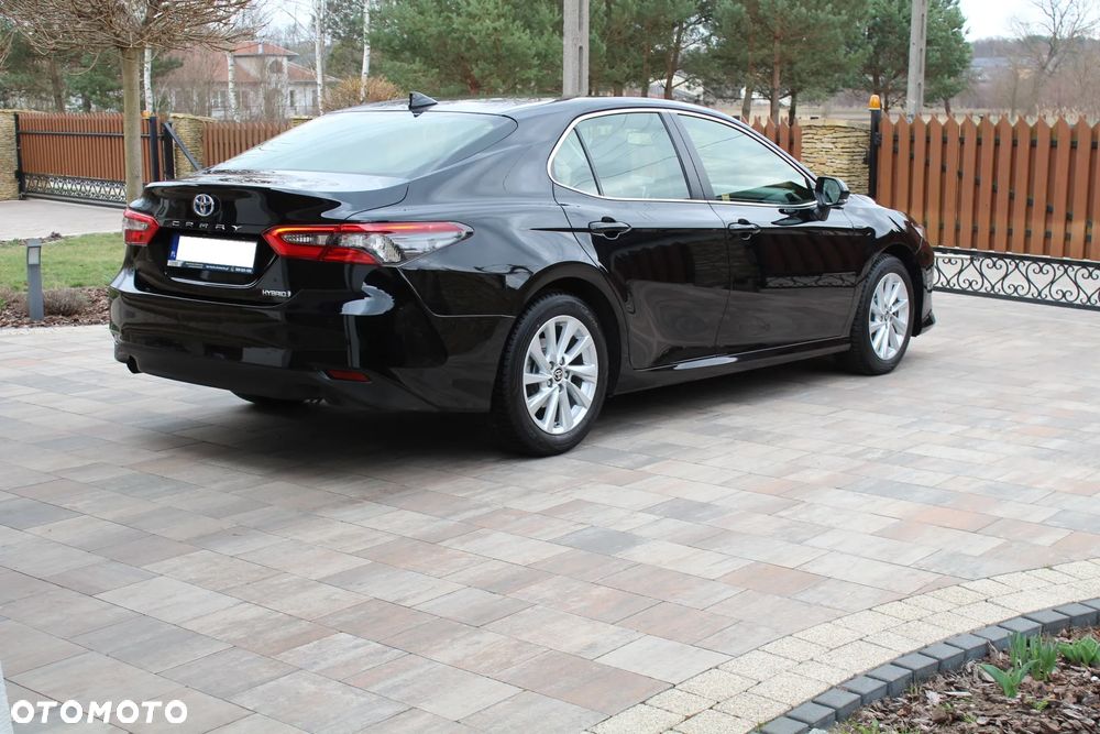 Toyota Camry 2.5 Hybrid Comfort CVT - 3