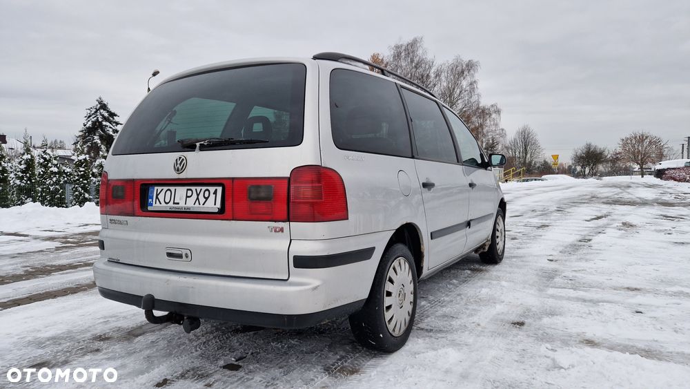 Volkswagen Sharan 1.9 TDI Family - 9