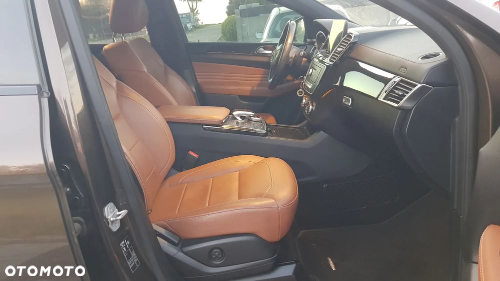 Mercedes-Benz GLE 350 d 4Matic 9G-TRONIC Exclusive - 34