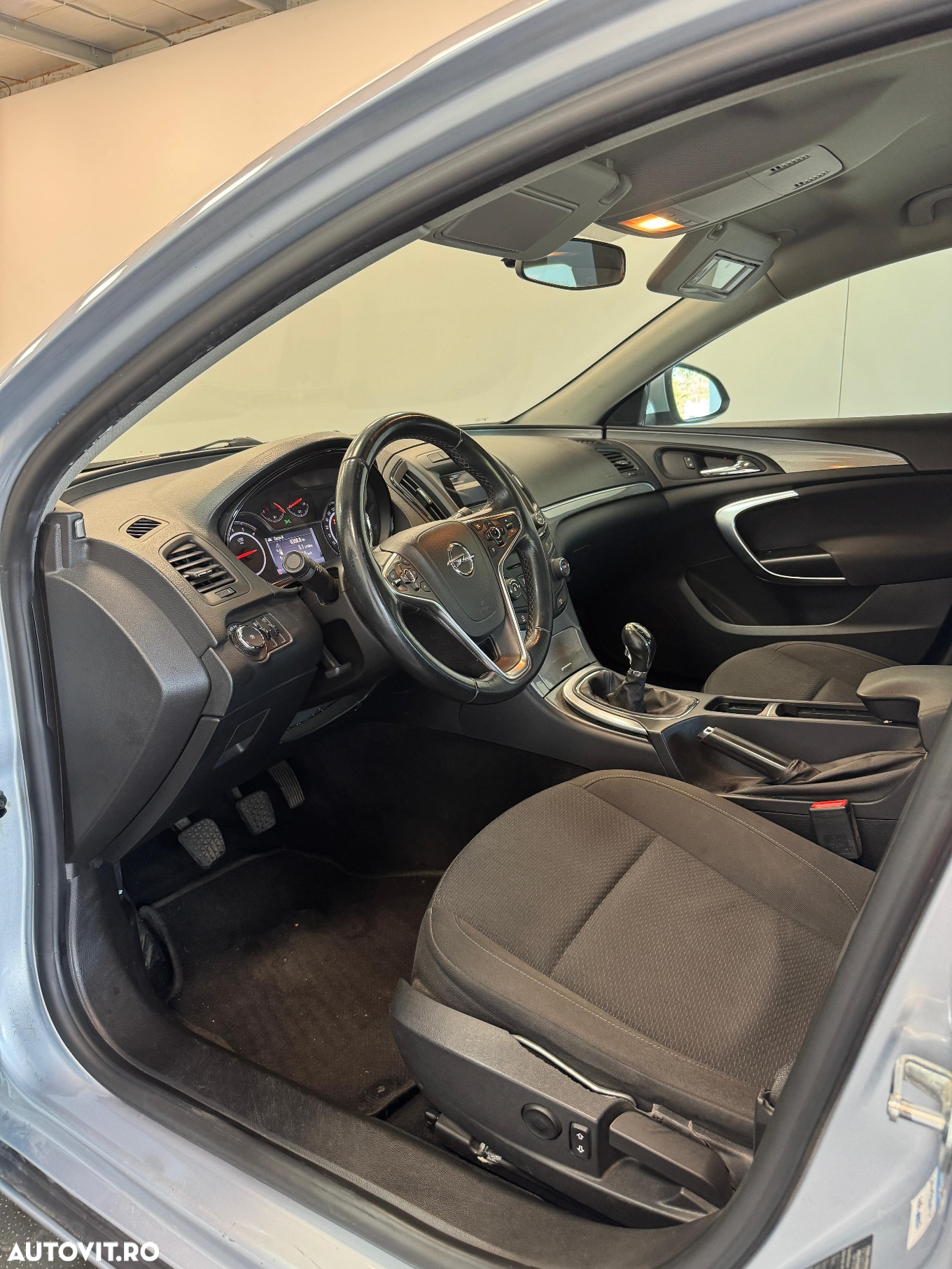 Opel Insignia 2.0 CDTI ECOTEC ECOFLEX Start/Stop Cosmo - 19