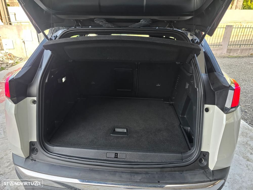 Peugeot 3008 1.5 BlueHDi GT Line EAT8 - 39