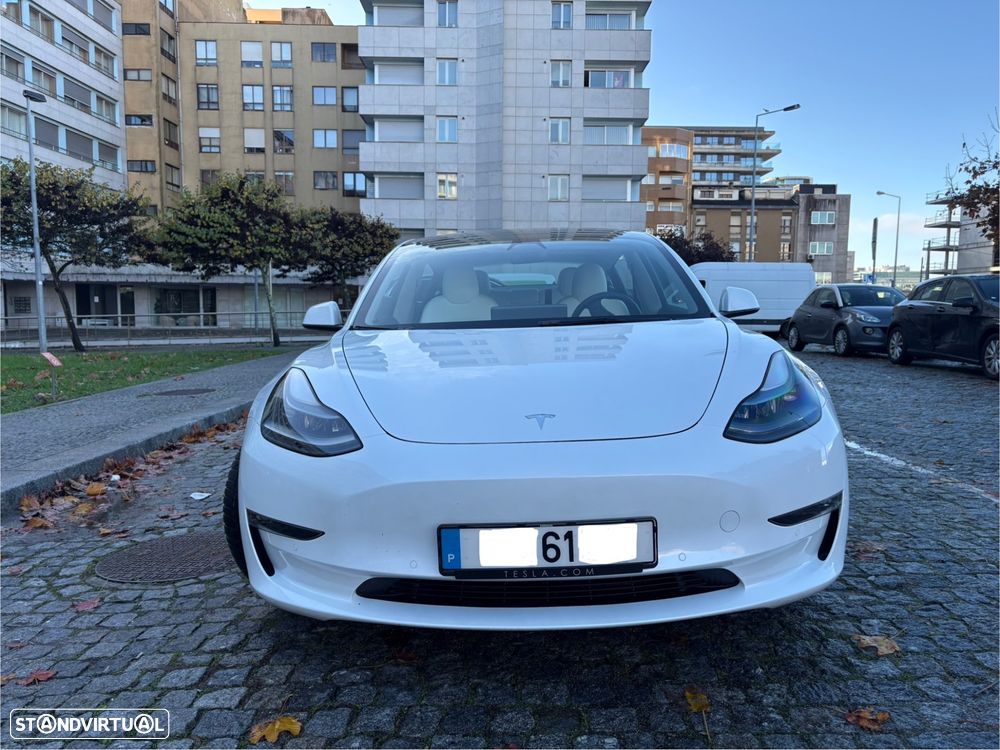 Tesla Model 3 Performance Dual Motor AWD - 24