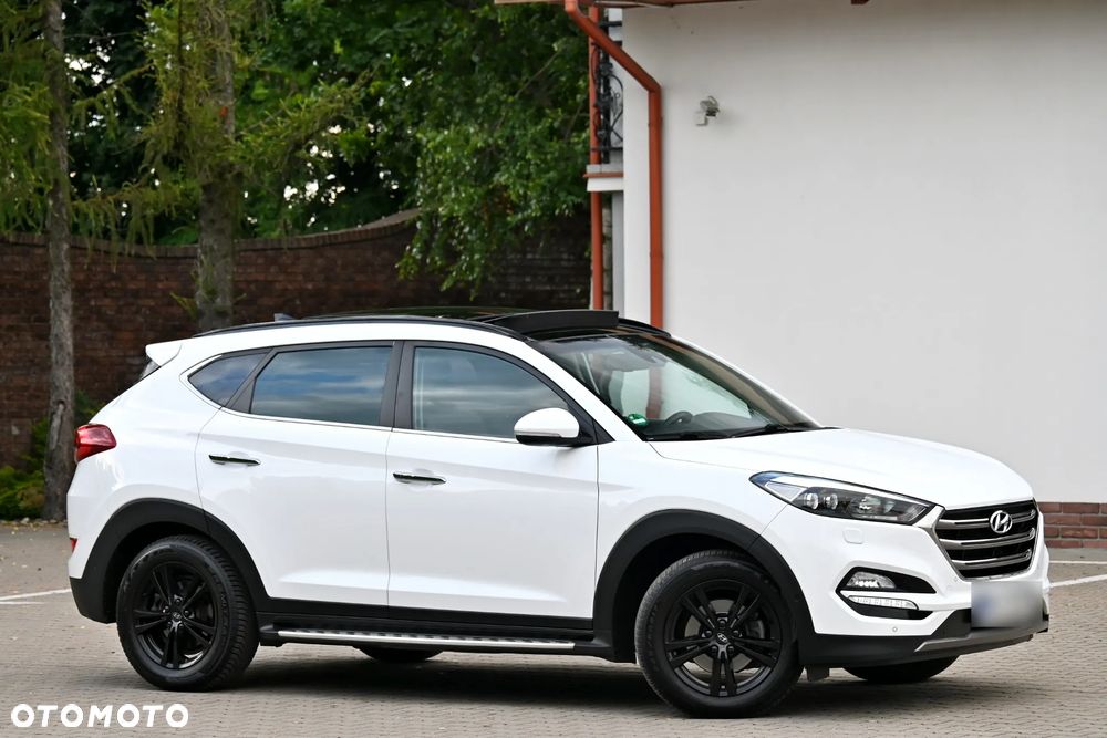 Hyundai Tucson 2.0 CRDi 4WD Automatik 25 Jahre - 11
