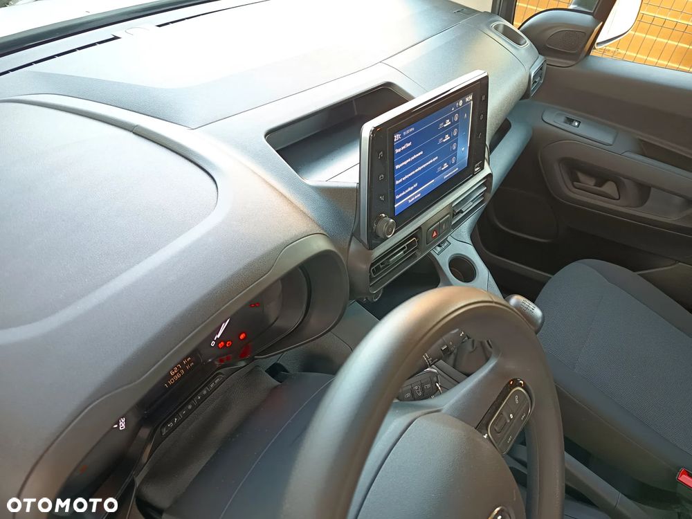Toyota Proace City D-4D Long 2,3t Active (bryg.) - 28