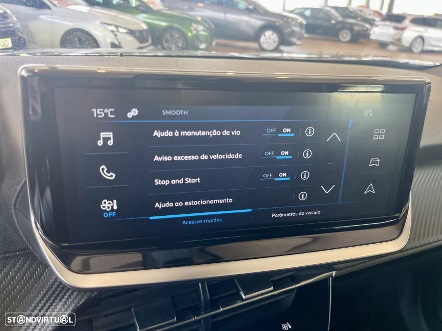 Peugeot 2008 1.2 PureTech Style - 17