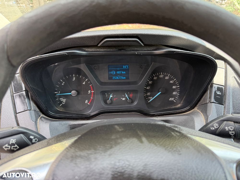 Ford Transit 2017 2.2tdi Punte Dubla 7 locuri  Bena Aluminiu TVA Camioneta Dokka 7 locuri Carosata Pick-Up Unic Proprietar de noua Reprezentanța Ford Carte Service Istoric Complet km reali Clima AC Nu Mercedes Sprinter VW crafter Boxer Peugeot - 35