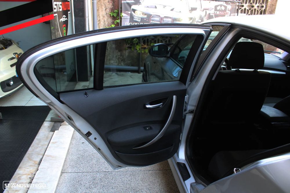 BMW 118 d - 25