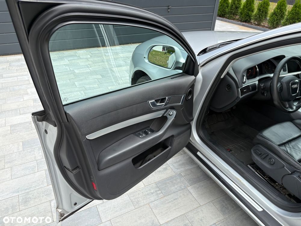 Audi A6 Avant 2.7 TDI DPF quattro tiptronic - 10