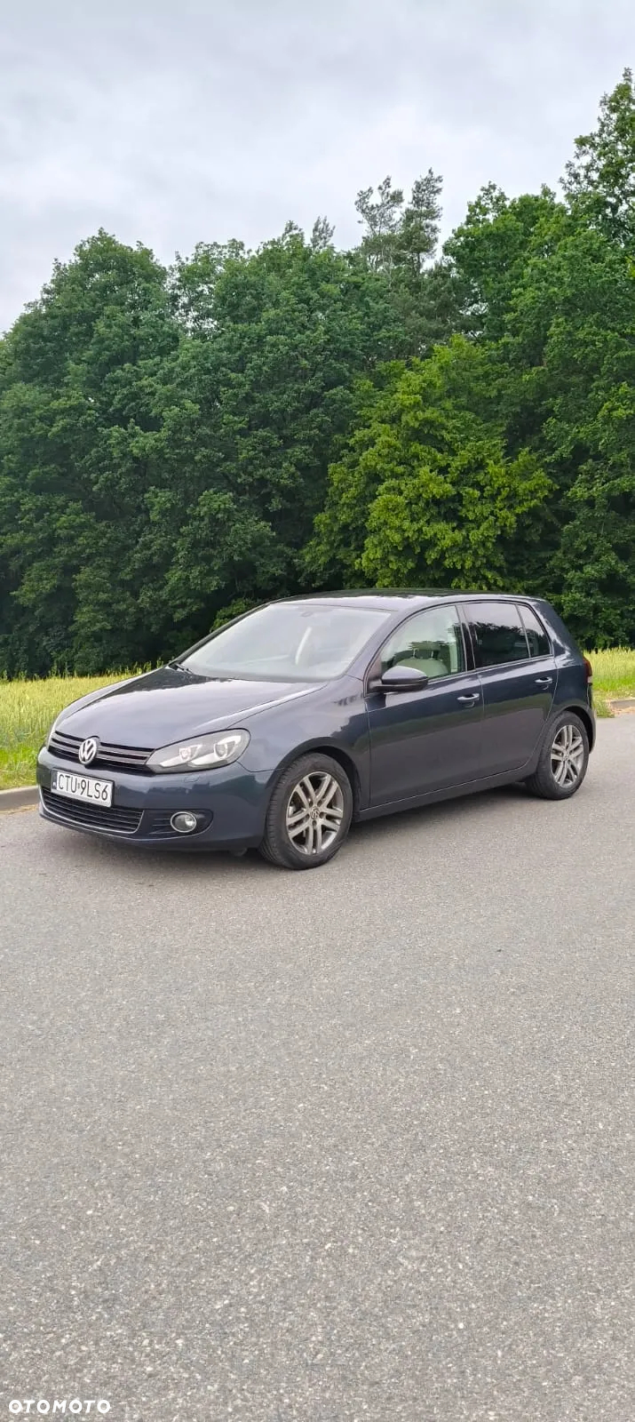 Volkswagen Golf VI 1.6 TDI Highline - 12