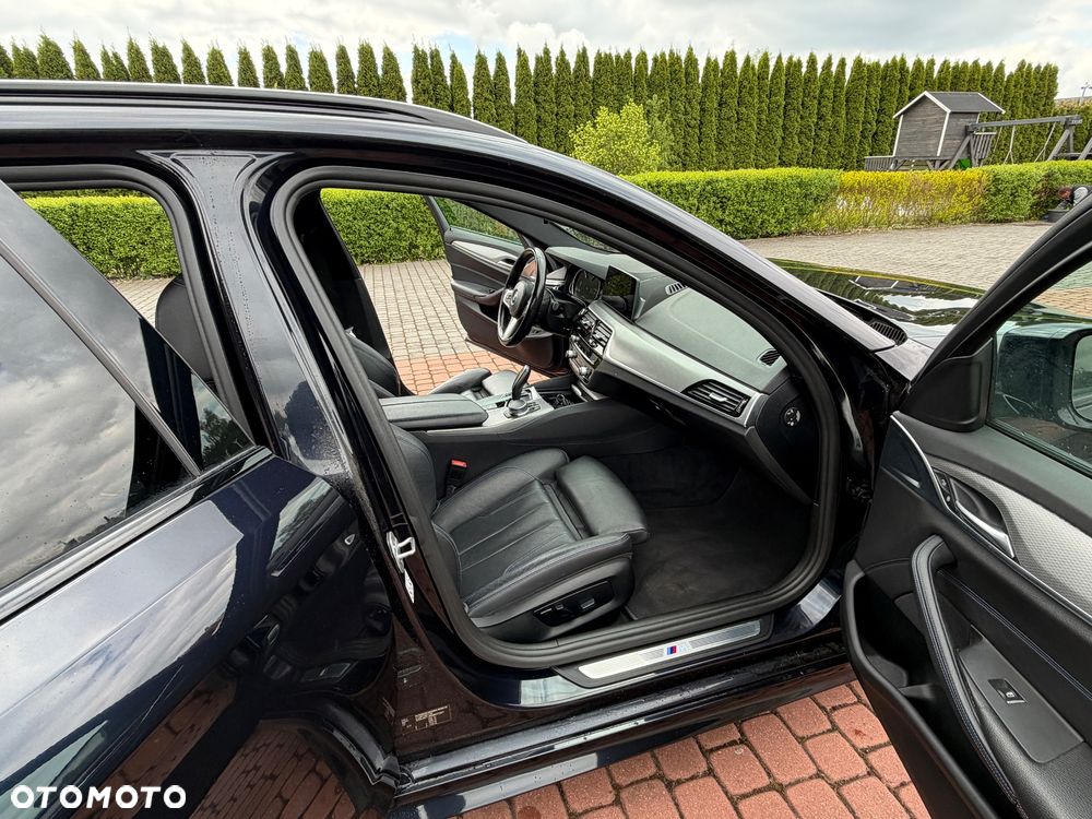 BMW Seria 5 520d M Sport Edition - 21
