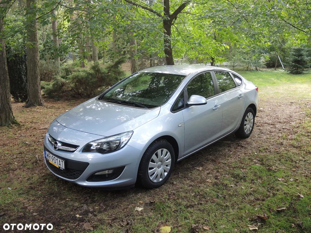 Opel Astra - 2