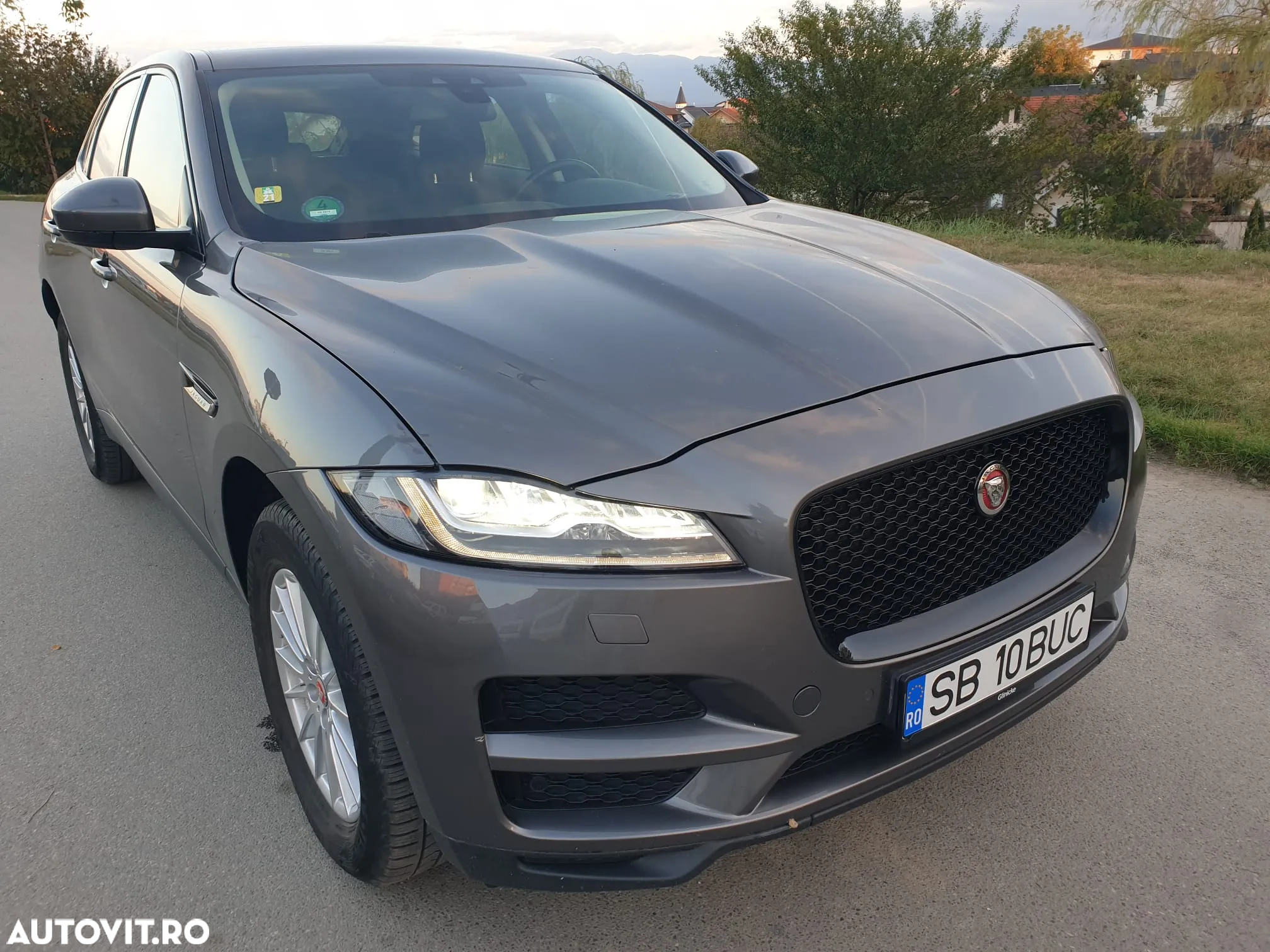 Jaguar F-Pace 20d AWD Aut. Portfolio - 2