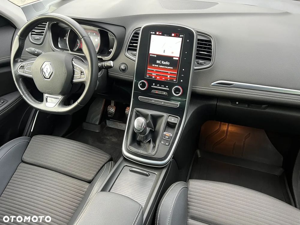 Renault Scenic TCe 140 GPF BOSE EDITION - 19