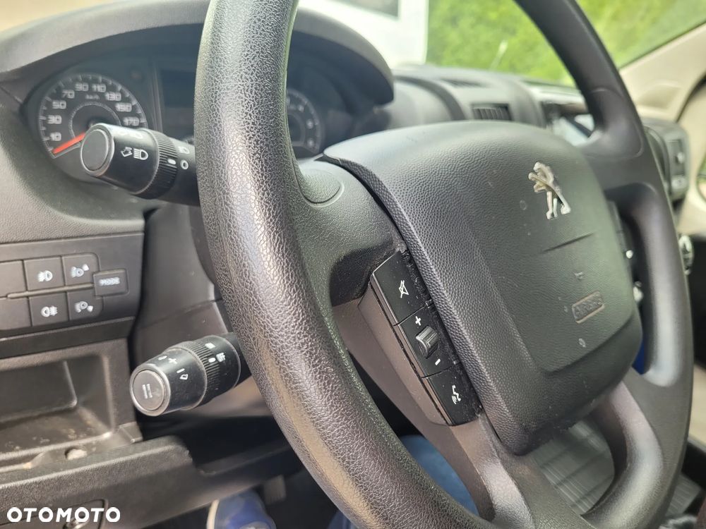 Peugeot Boxer 3.0 najazd platforma 6,2x2.3m - 9