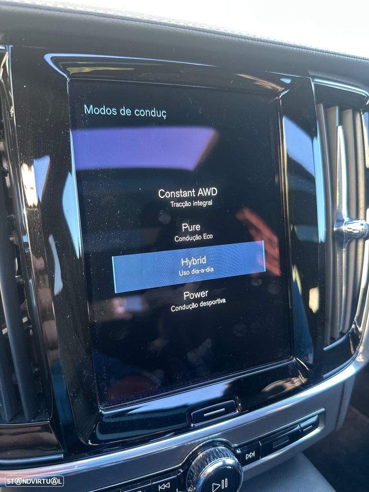 Volvo V90 2.0 T8 PHEV R-Design Expression AWD - 17