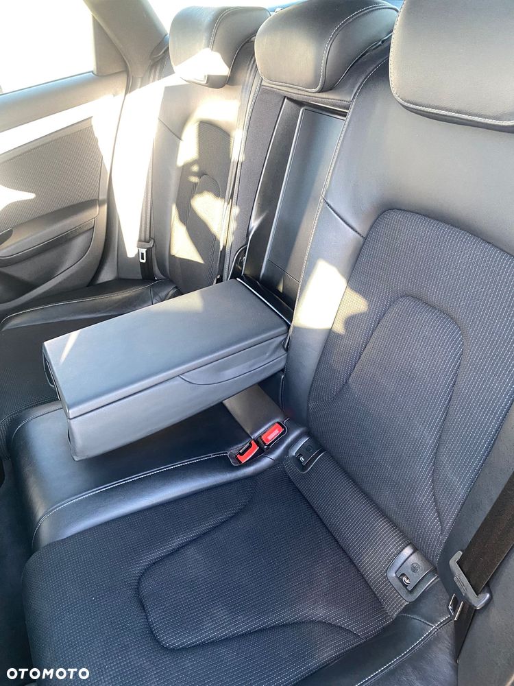 Audi A4 Avant 2.0 TDI DPF clean diesel quattro S tronic S line Sportpaket - 13