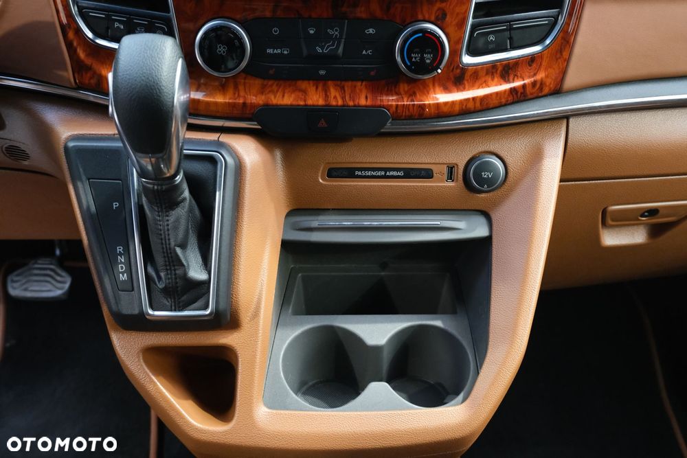 Ford Tourneo Custom 2.0 EcoBlue L2 Shuttle Bus Titanium Sel.Shift - 17