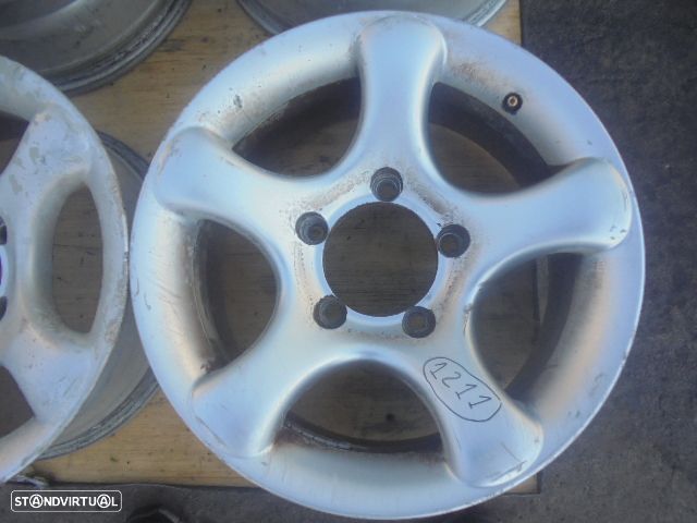 Jogo De Jantes Jgjant1211 SUZUKI GRAND VITARA 1999 2.0TD 87CV 5P PRETO 7X16 5X4.5 111.0MM - 1