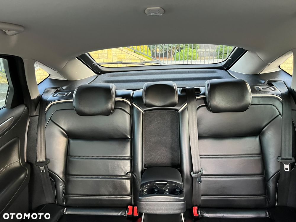 Ford Mondeo 2.0 TDCi Titanium - 37
