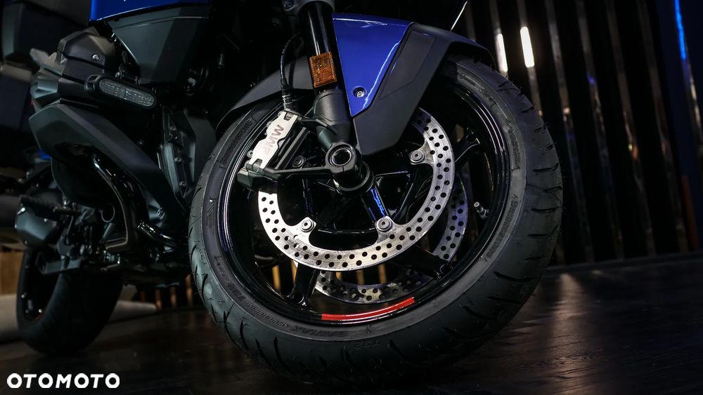 BMW R - 9