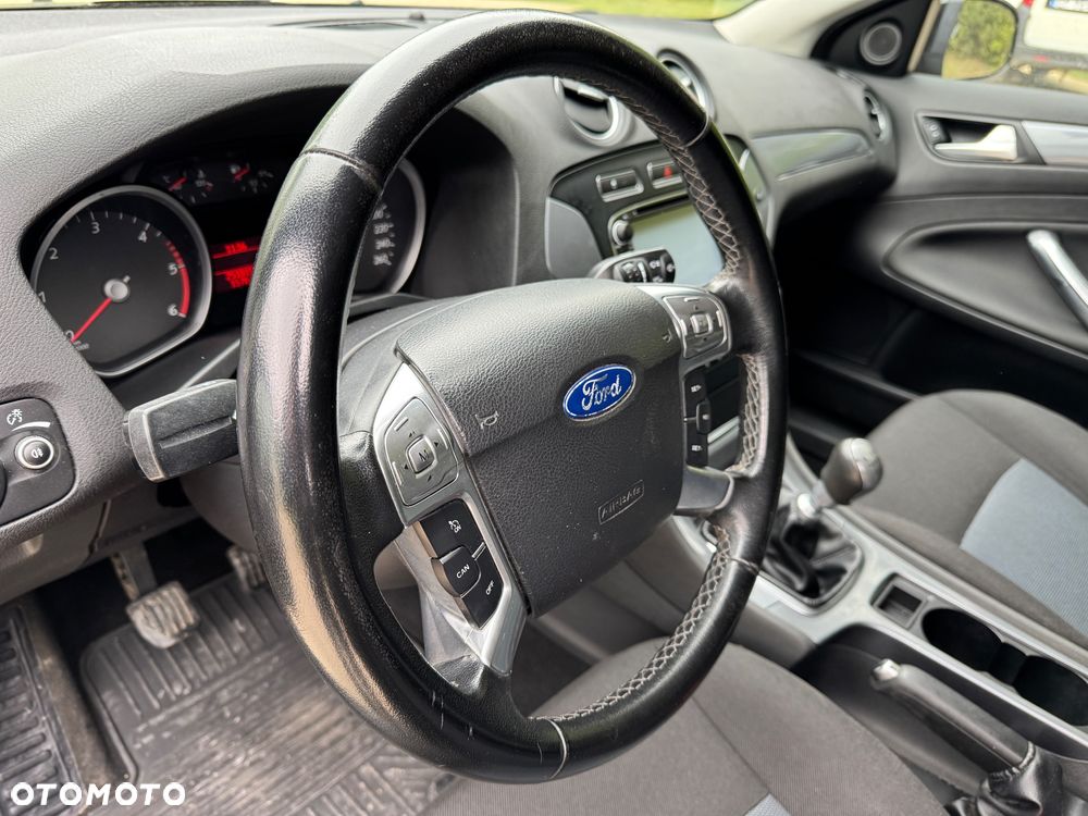 Ford Mondeo 2.0 TDCi Trend - 15