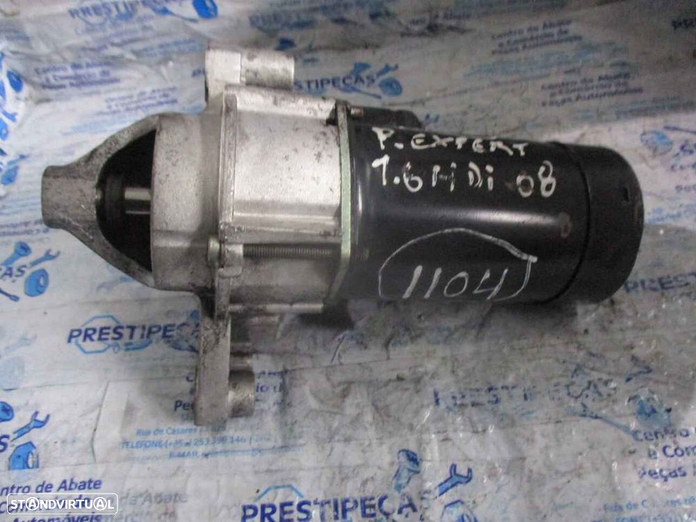 Motor De Arranque D6RA110   9640825280    PEUGEOT EXPERT 2008 1.6HDI PEUGEOT 207 2007 1.6HDI 90CV 0P PEUGEOT 307 BREACK 2003 1.4HDI 68CV 0P PEUGEOT BIPPER 2008 1.4HDI 68CV 4P BRANCO 206 VAN 2006 1.4HDI 70CV 3P BRANCO PEUGEOT 207 2006 1.4HDI 70CV 5P PRETO PEUGEOT 307 2003 1.4HDI 70CV 3P AZUL - 2