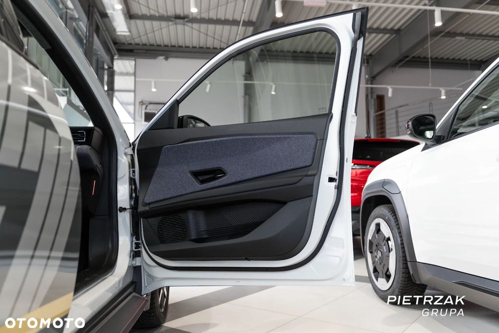 Renault 5 40kWh Urban Range Techno - 11
