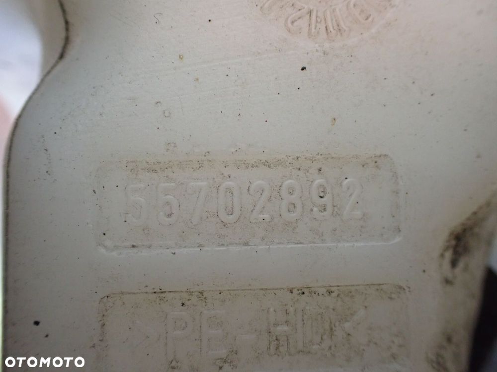 ZBIORNICZEK SPRYSKIWACZY FIAT GRANDE PUNTO 55702892 - 7