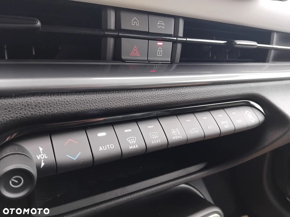 Fiat 600 1.2 Turbo La Prima eDCT - 20