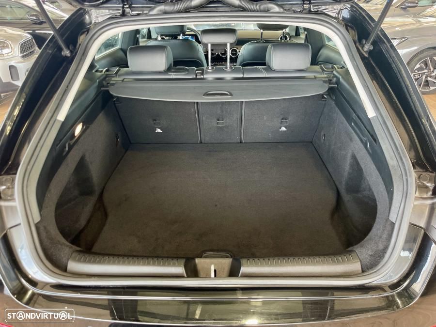 Mercedes-Benz CLA 250 e Shooting Brake Progressive - 32