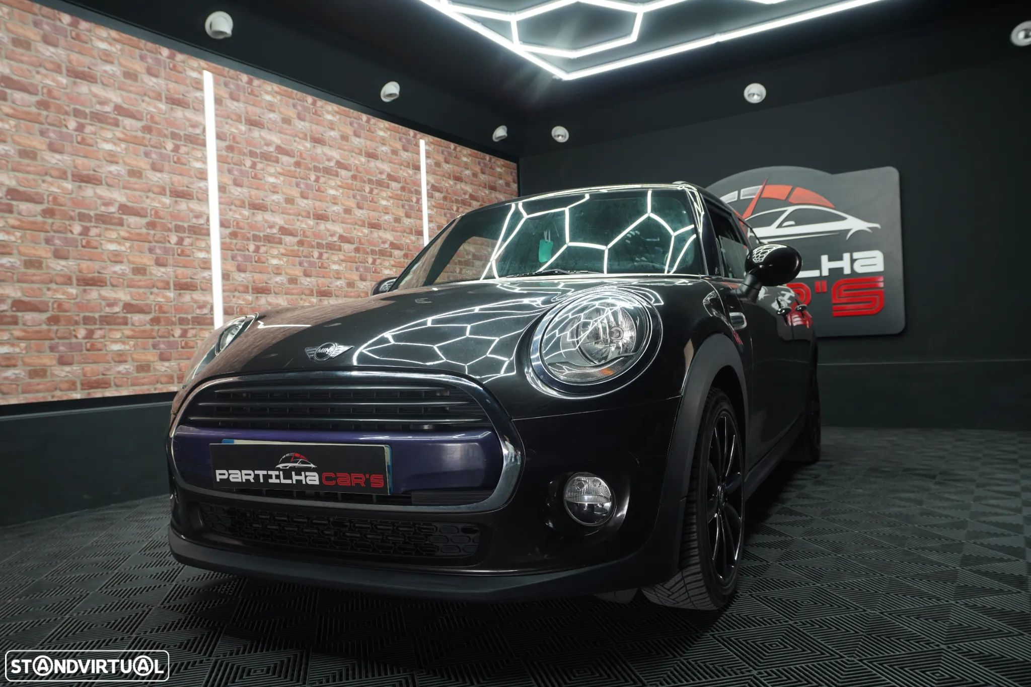 MINI 5 Portas Cooper D - 1