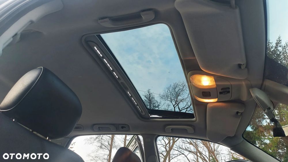 Mercedes-Benz ML - 16