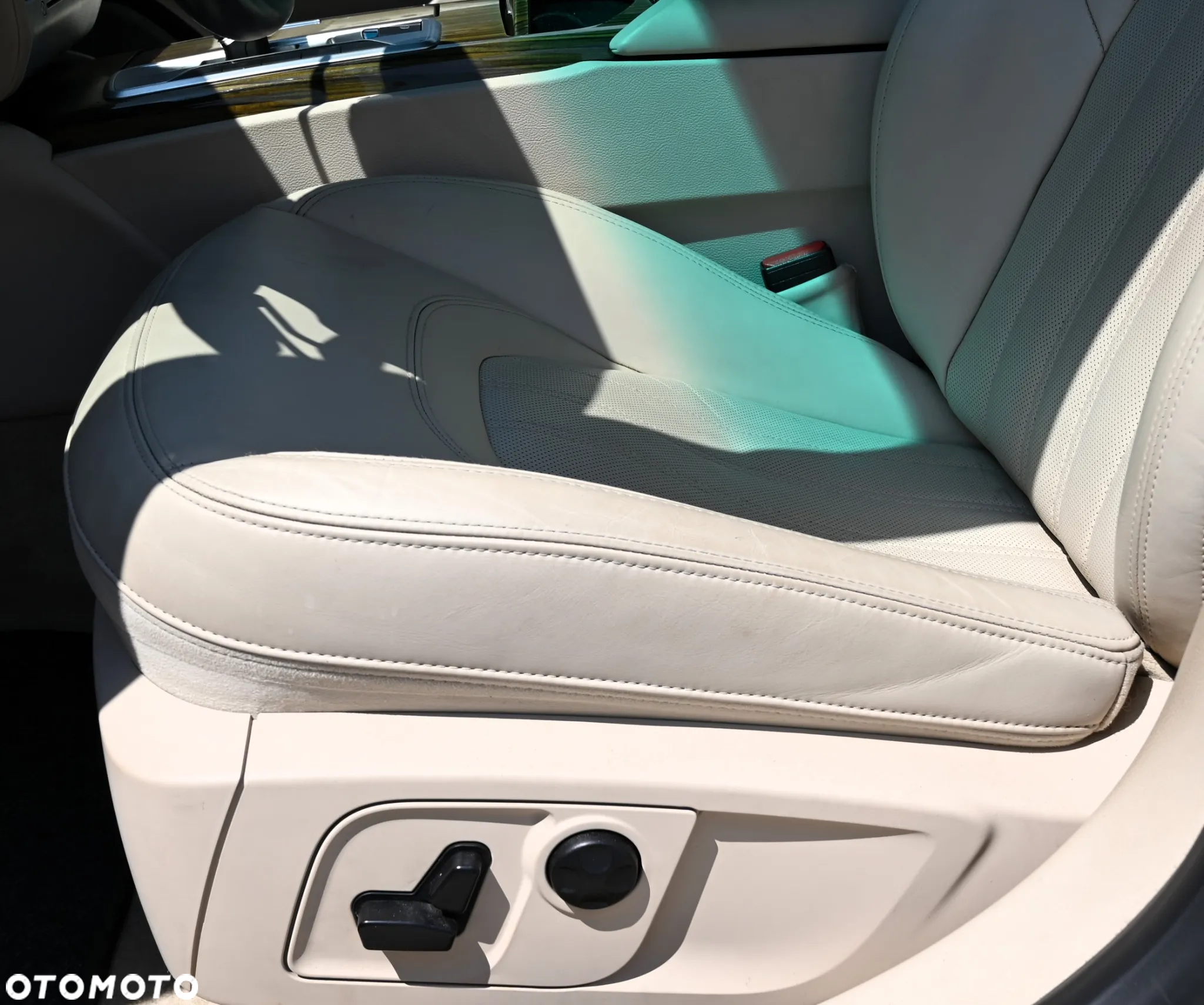 Maserati Quattroporte - 36