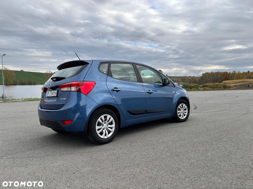 Hyundai ix20 - 3
