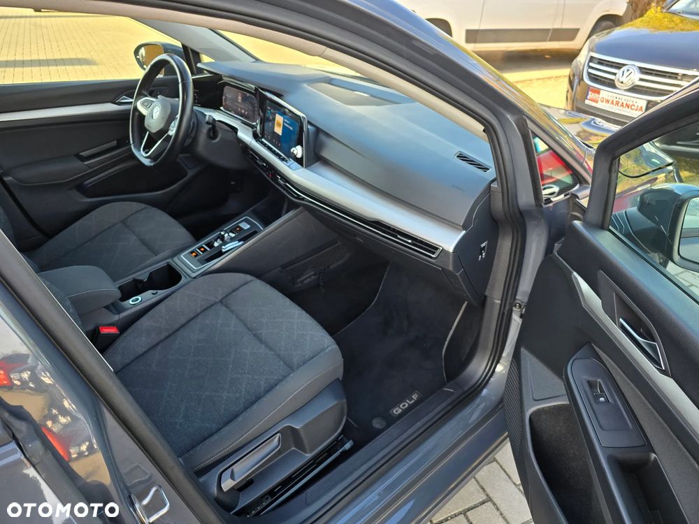 Volkswagen Golf - 11